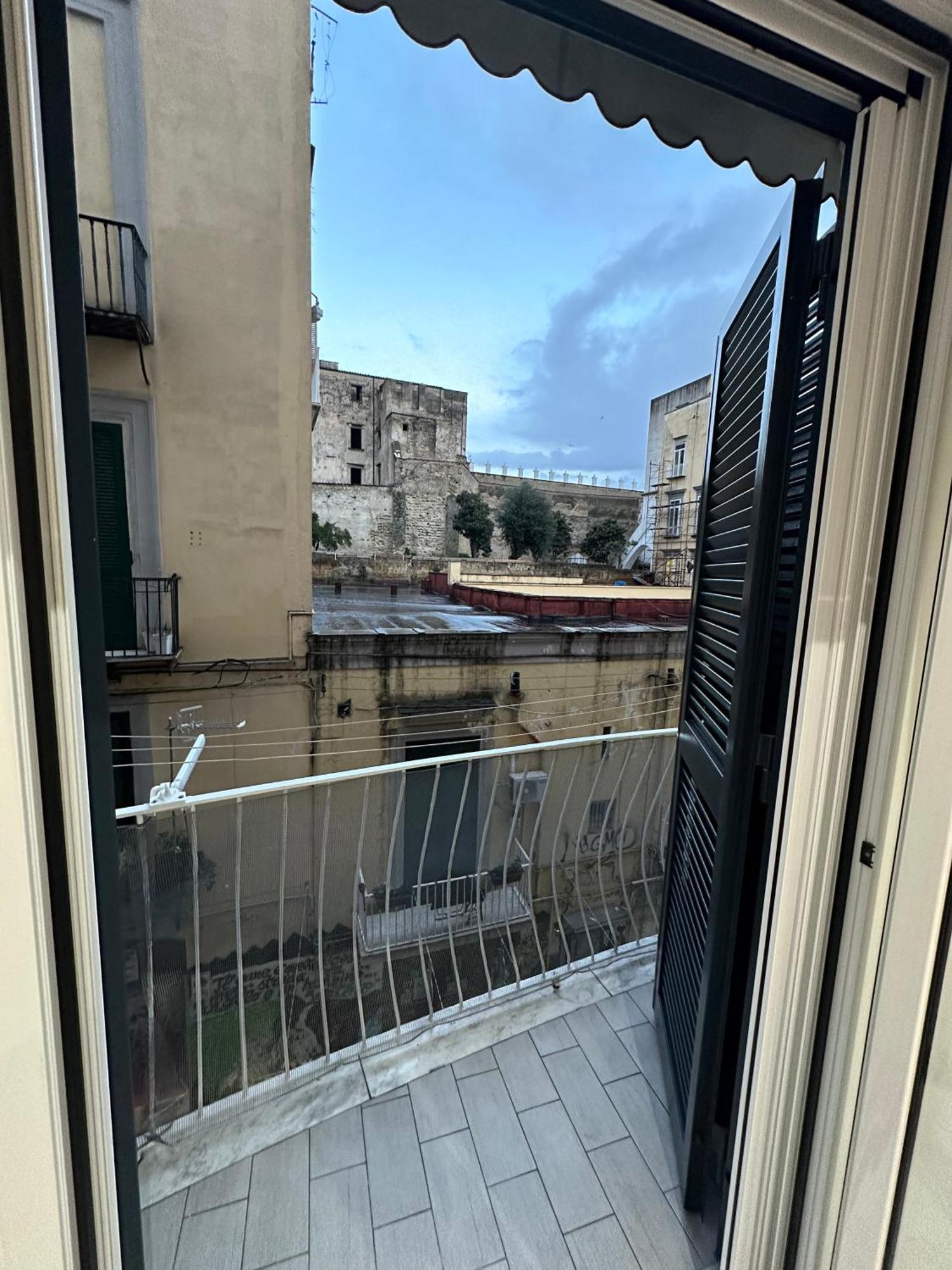 نابولي Santa Chiara Garden View B&B المظهر الخارجي الصورة