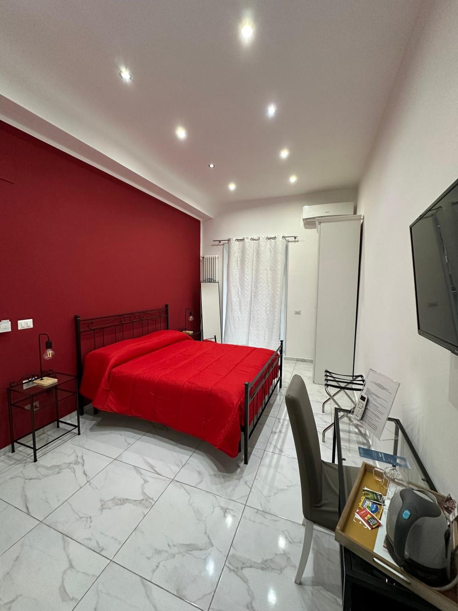 نابولي Santa Chiara Garden View B&B المظهر الخارجي الصورة