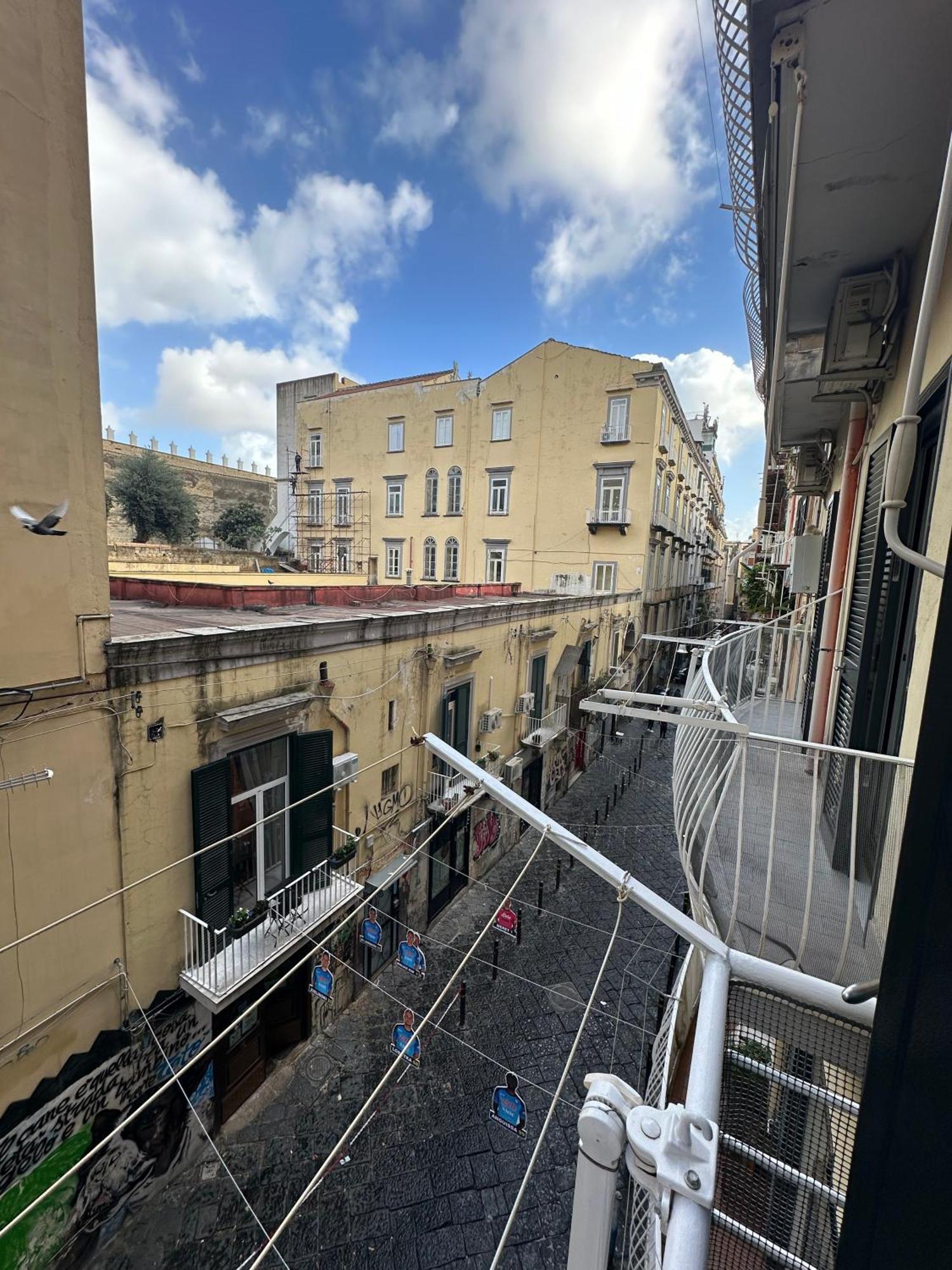نابولي Santa Chiara Garden View B&B المظهر الخارجي الصورة